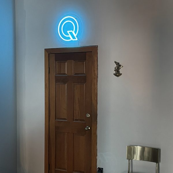 Q LED Neon Sign