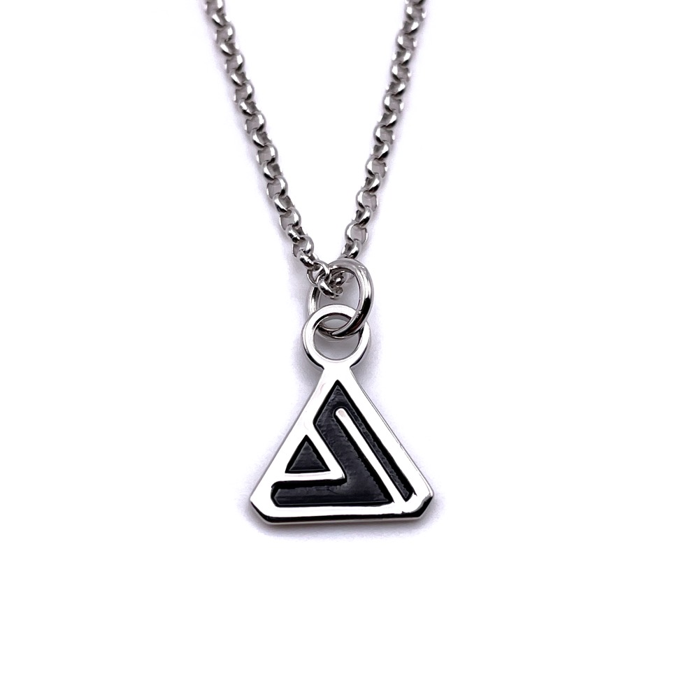 Lightcode Silver Pendant w Chain
