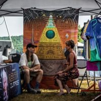 World Hierarchy Pyramid Tapestry 60